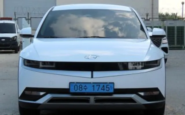 인천전기중고차 아이오닉 5 롱 레인지 4WD 매물 사진 11 - 2022/08 99,750km