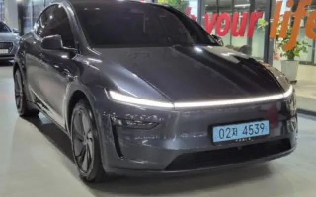 인천전기중고차 모델 Y RWD 매물 사진 10 - 2025/06 30,004km