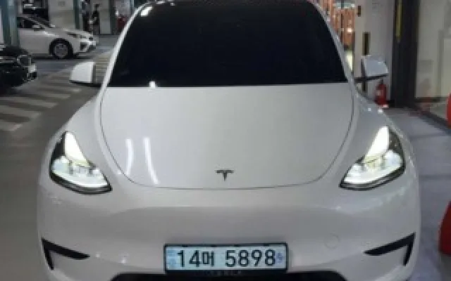 인천전기중고차 모델 Y RWD 매물 사진 15 - 2023/11 34,090km