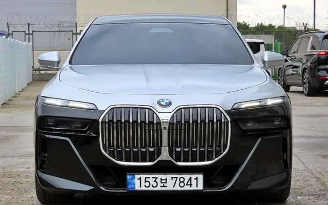 인천전기중고차 7시리즈 (G70) 740i sDrive M 스포츠 매물 사진 11 - 2023/08 45,993km